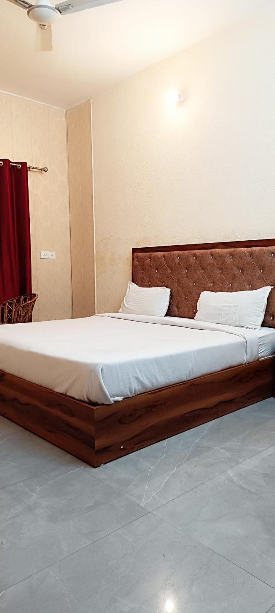 Hotel Shiv Ganga Rishīkesh Esterno foto