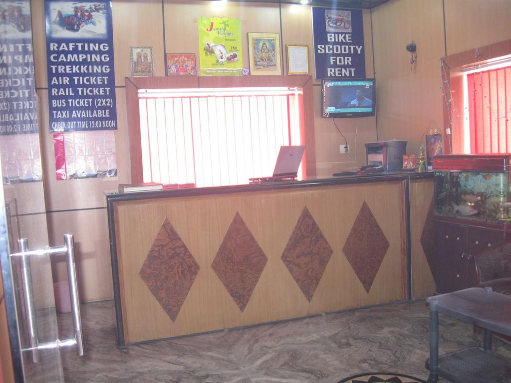 Hotel Shiv Ganga Rishīkesh Esterno foto
