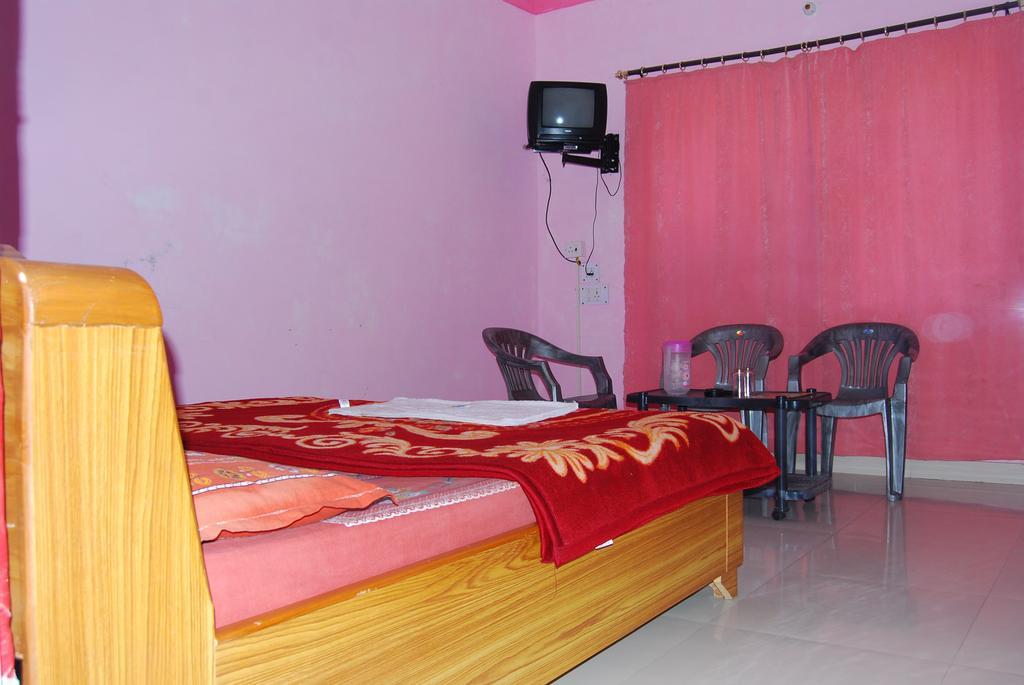 Hotel Shiv Ganga Rishīkesh Esterno foto